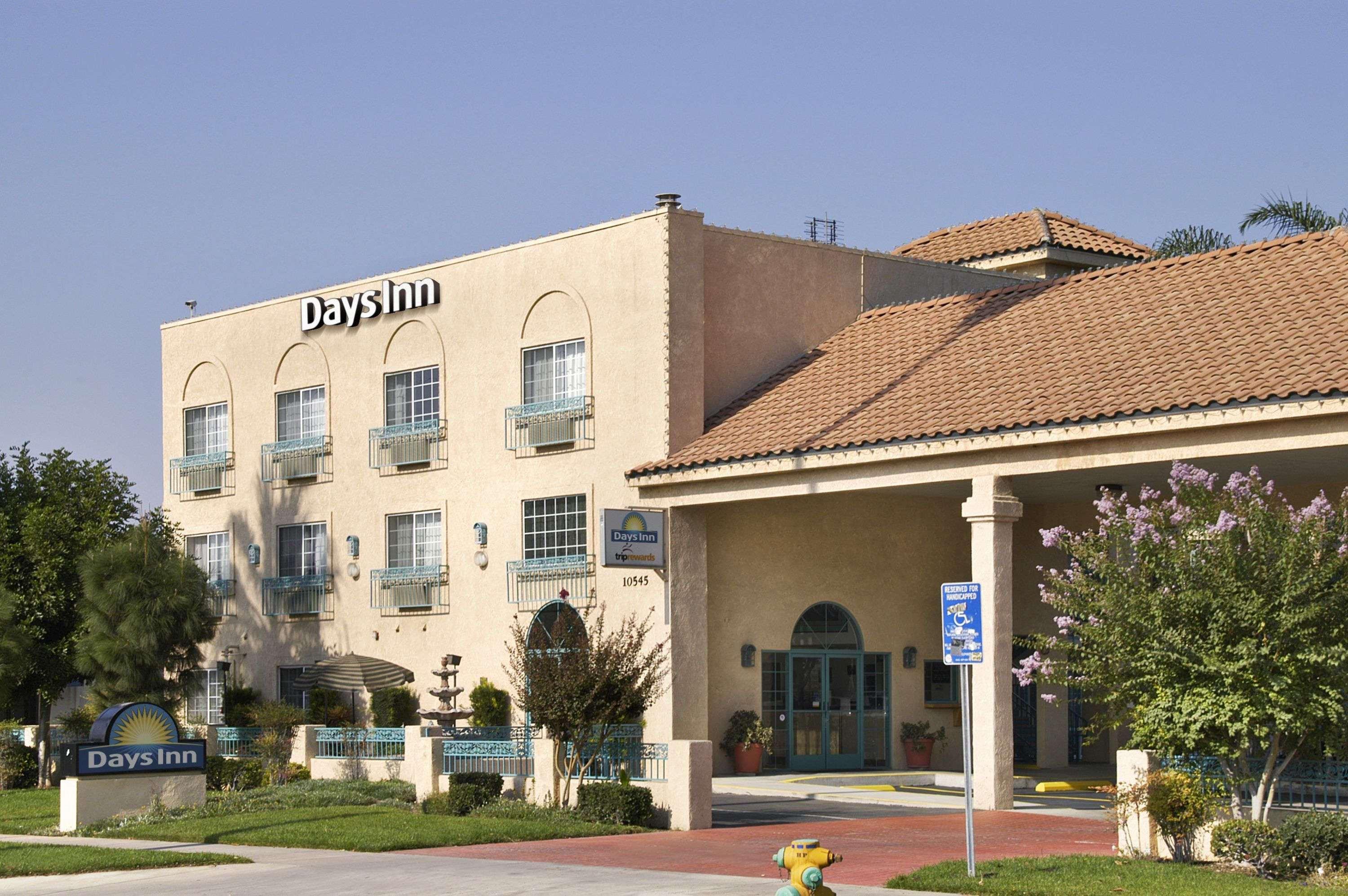 Days Inn By Wyndham Riverside Tyler Mall Exterior foto